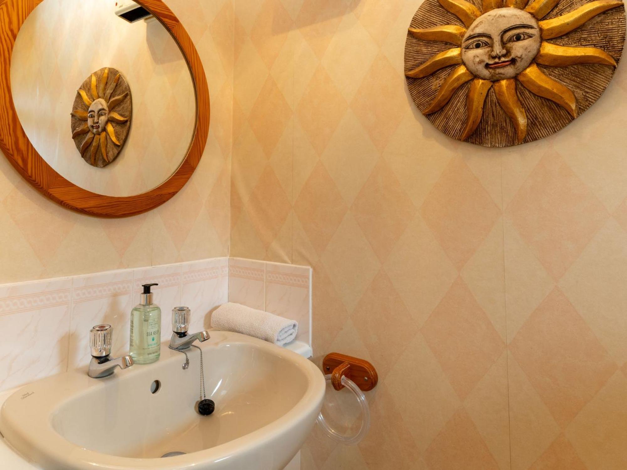 Holiday Home Falcon Lodge By Interhome Aviemore Ngoại thất bức ảnh